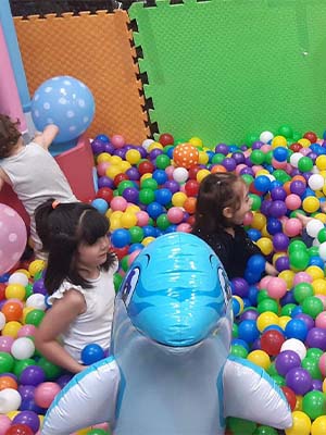 خانه بازی فسقلی ها 1