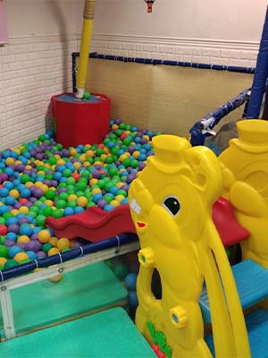 خانه بازی هانی لند 01